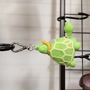 Bath & body works turtle pocketbac holder new